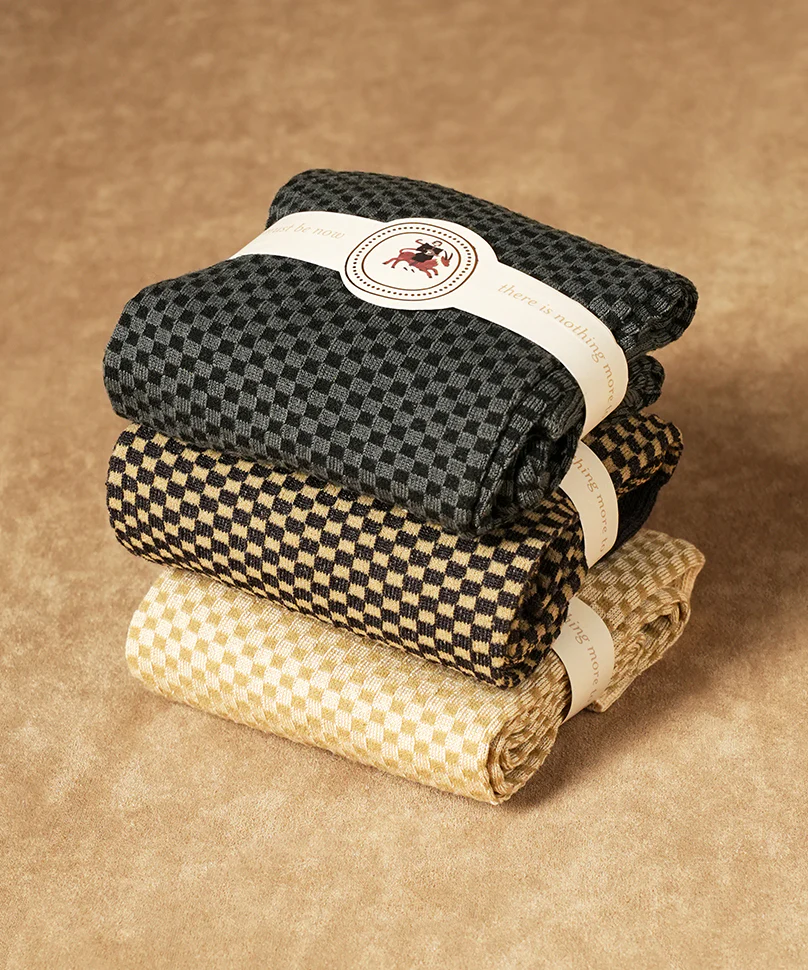 Checks Box of 3 Uno - Image 4