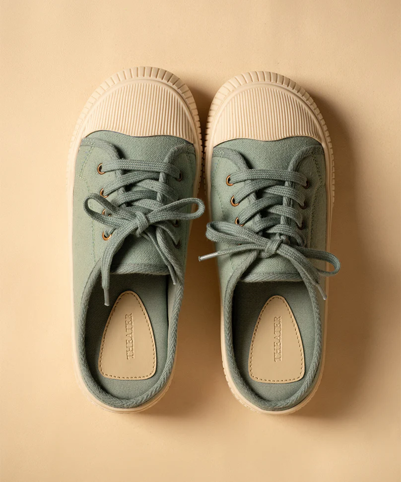Elves Light Blue - Image 3