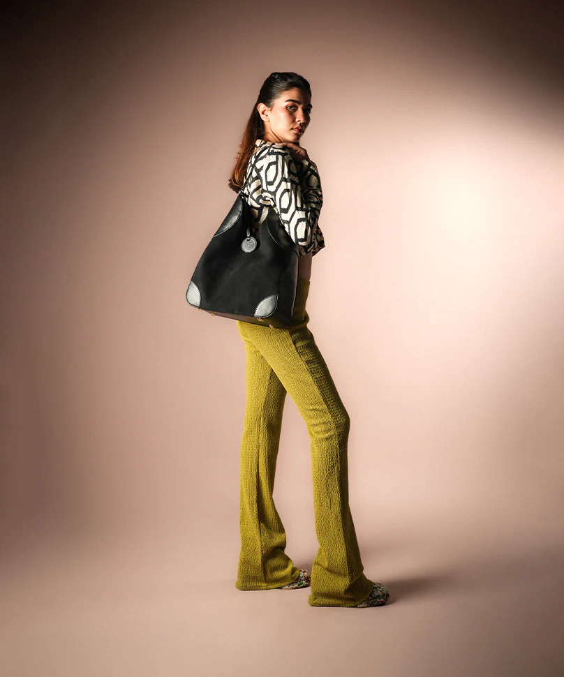 Fudge Suede Black - Image 6