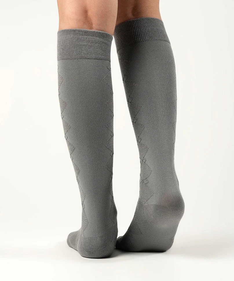 Momo - Grey - Image 3