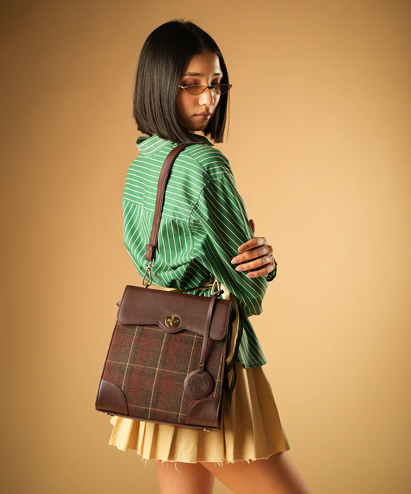 Peggy Tweed - Image 8