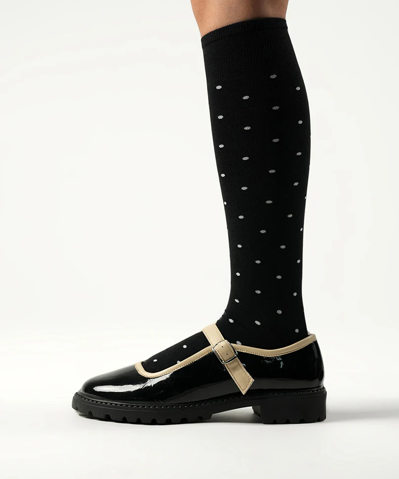 Rose - Black - Image 4