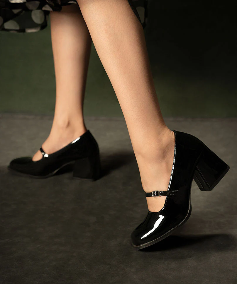 Shrimpton Manhattan - Image 3