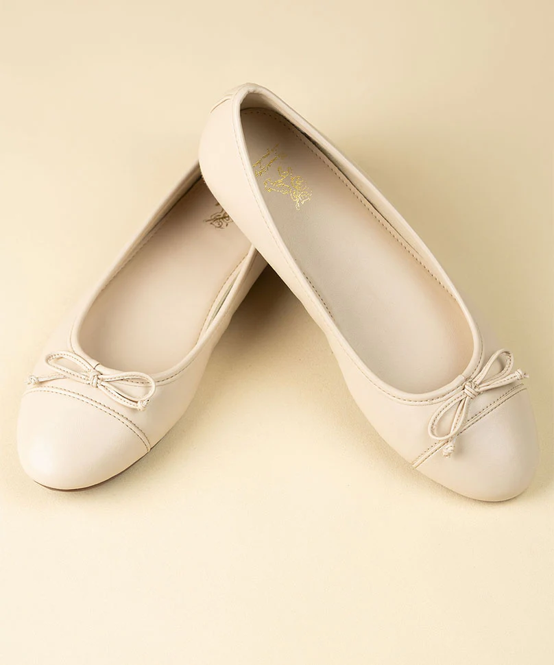 Swans White - Image 2